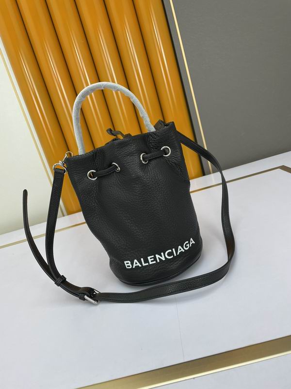 Balenciaga Bag 2022 ID:20220607-16